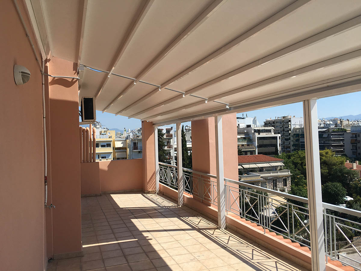 Περκοτεντα με ενιαίω στηθεο σε οικία στην περιοχή της Αθήνας